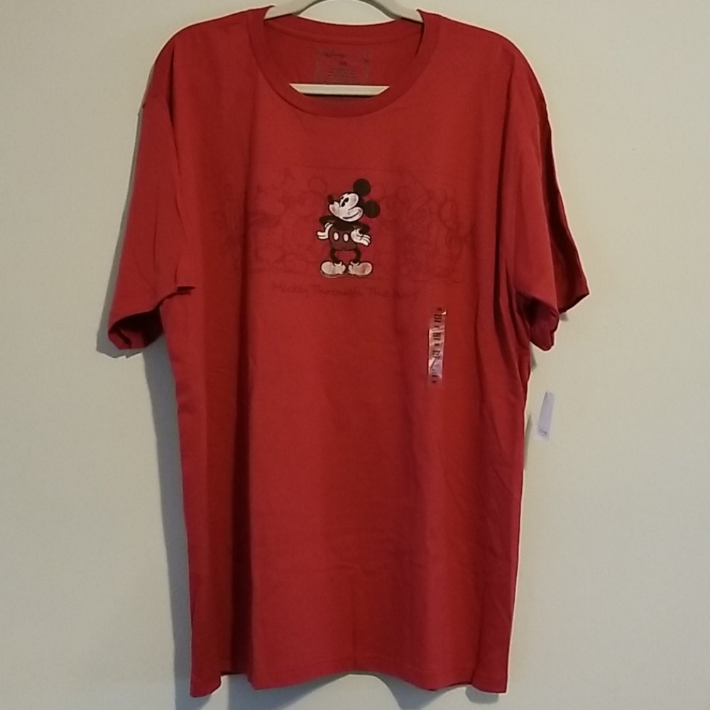 Disney Mickey Mouse Thru The Years XXL T-shirt